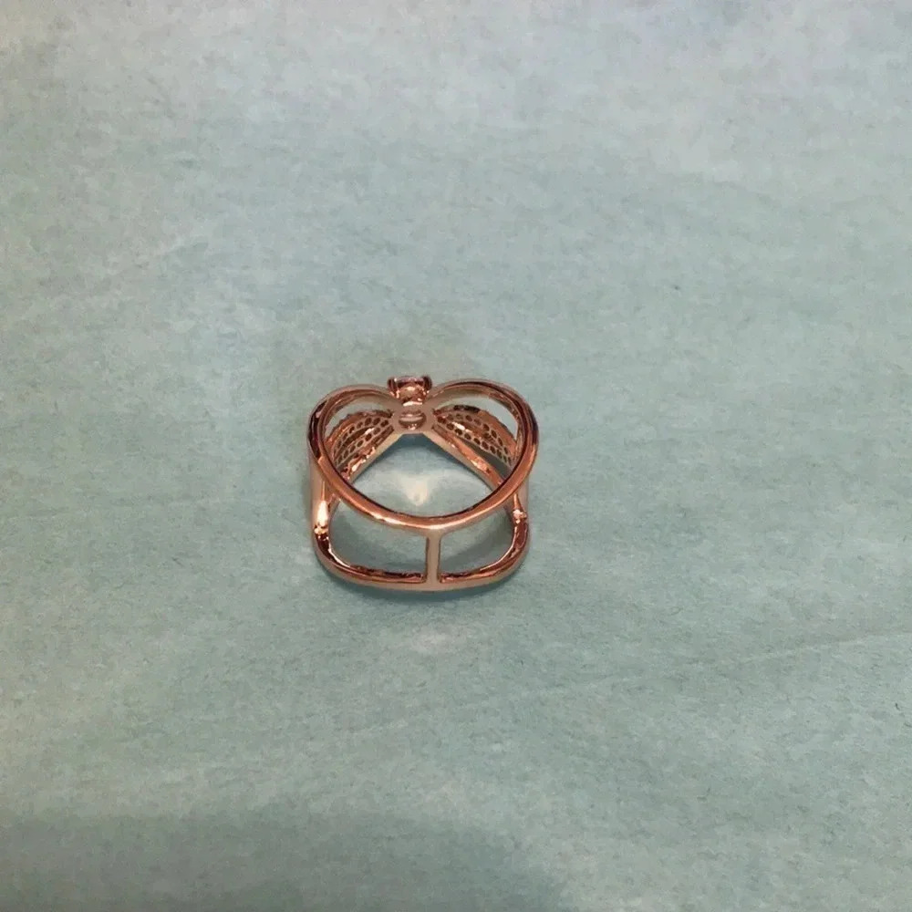 Beautiful Ring Size 8 - image 2